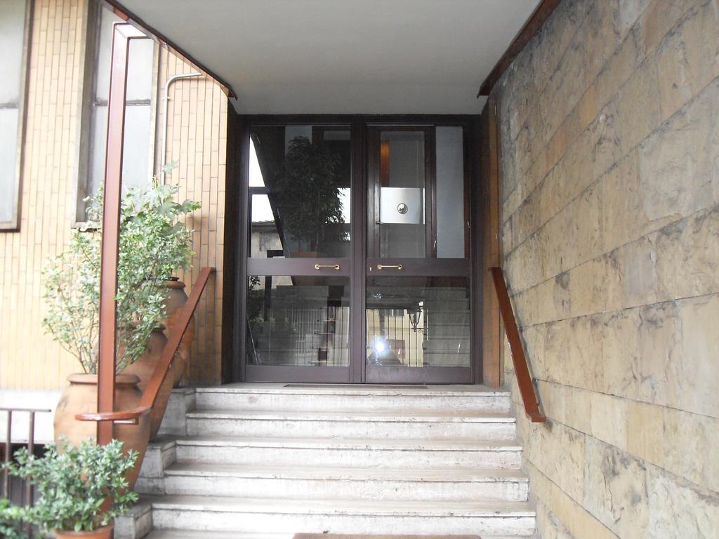 Residenza Giulia Hotel Florenţa Exterior foto